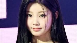 【本日誕生日】ILLITウォンヒ、誕生日に偽物ラブブ購入を告白！事件から見るK-POPグッズ問題