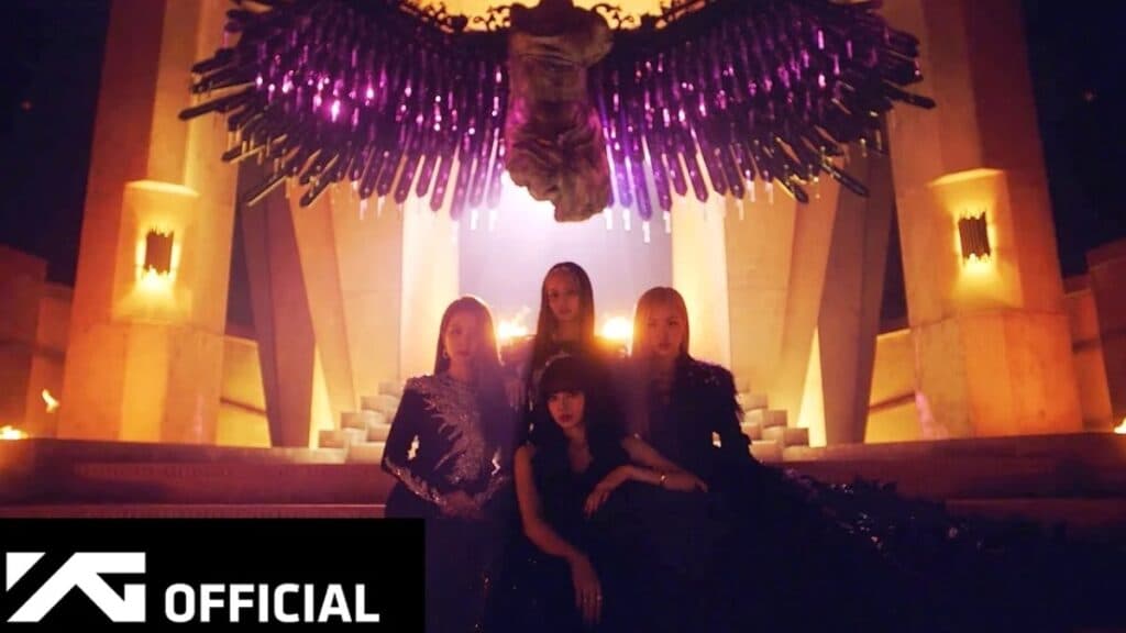 なぜBLACKPINK 4人はソロ天下でも完全にグループ復帰するのか——YG”解散不能”設計の正体