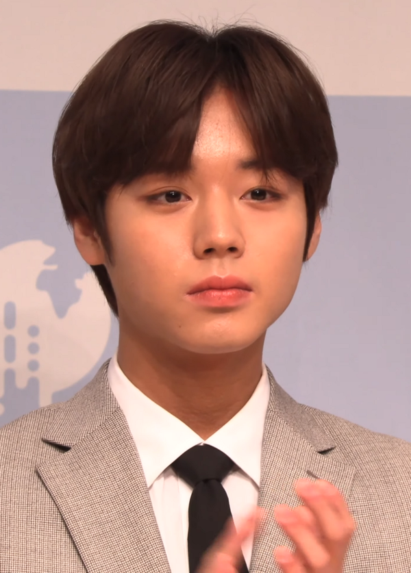 Park Ji Hoon ロゴ