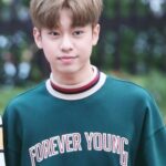 DONGHYUN (동현)