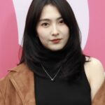 Kang Ji-young (강지영)