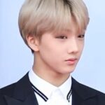 JISUNG (지성)