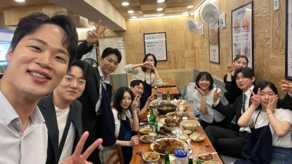 31期メンバー団体飲み会、ギョンスとスンジャ不在