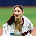TWICEのジヒョ、始球式で健康美を披露
