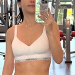 MAMAMOO SOLAR、運動で鍛えた腹筋公開