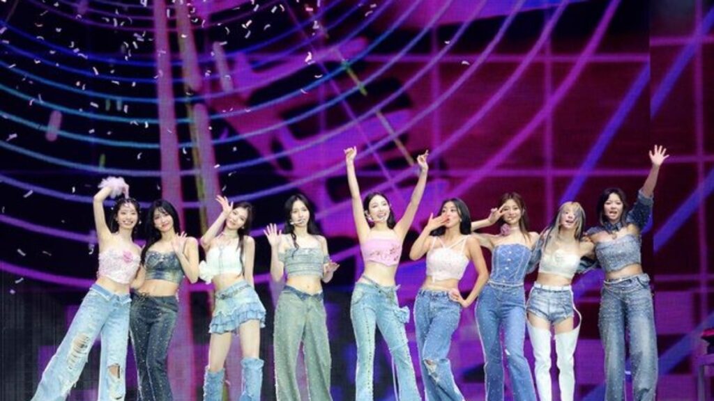 TWICE、6回のツアーで59地域188公演達成