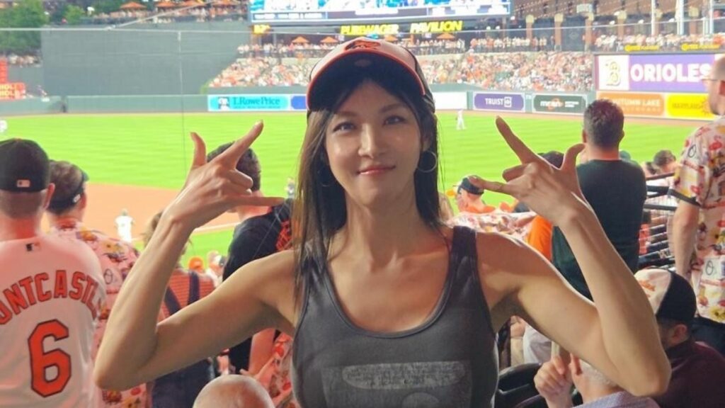 ハ・ジウォン、MLB始球式前の野球場近況