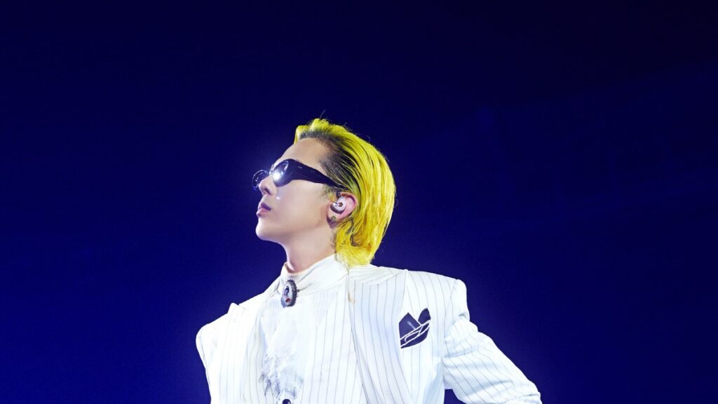 G-DRAGON、公演中にカメラ監督を救う
