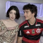 IU、チリ人俳優との親密な写真公開