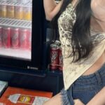Apinkオ・ハヨン、カンボジアで近況公開