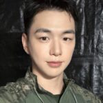 カン・ダニエル、軍服姿で同期との思い出公開